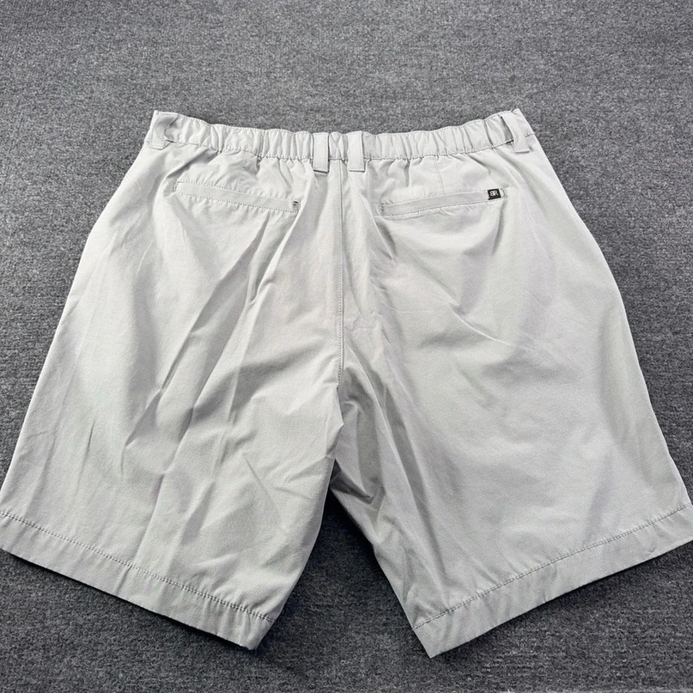 Banana Republic Mens Golf Shorts Light Gray Performance Stretch Size 38